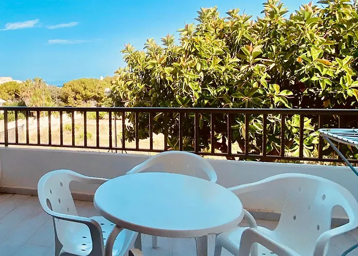 Turyva Tarongers 1 - Modern 1-Bedroom Apartment Near The Beach, Costa Del Azahar
